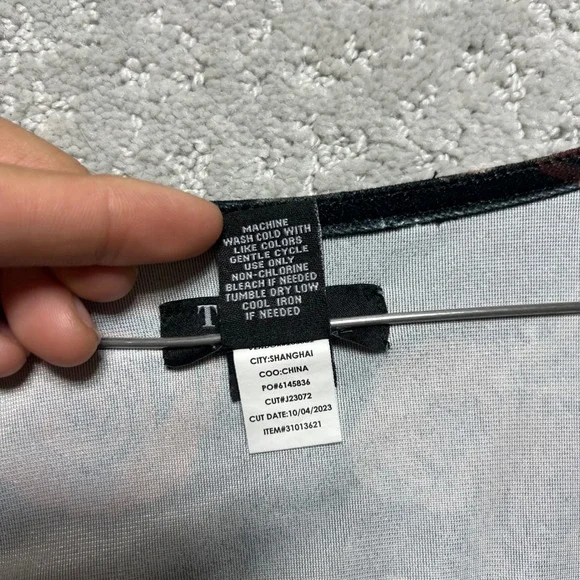 Thorn & Fable Dress Womens SM Velvet Bell Sleeve Mini Dress Rose Butterfly Print - Picture 4 of 15